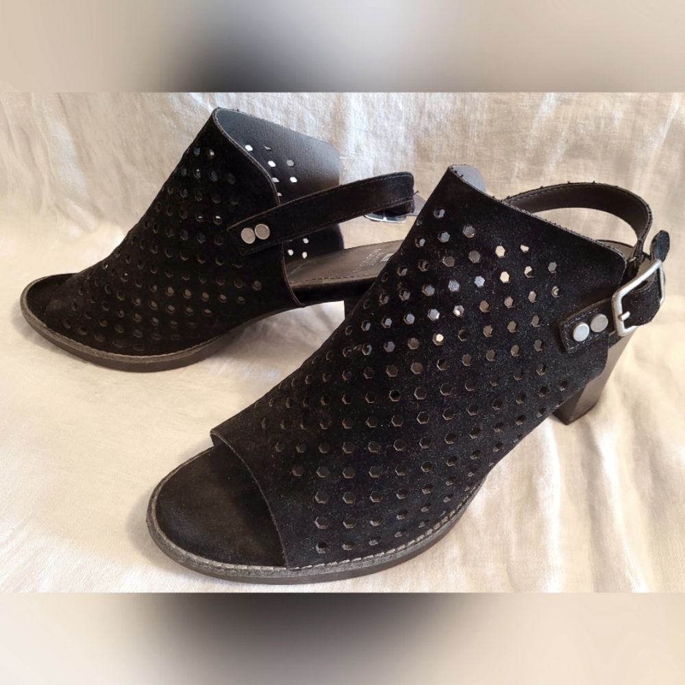 White Mountain Glorianna Sandals